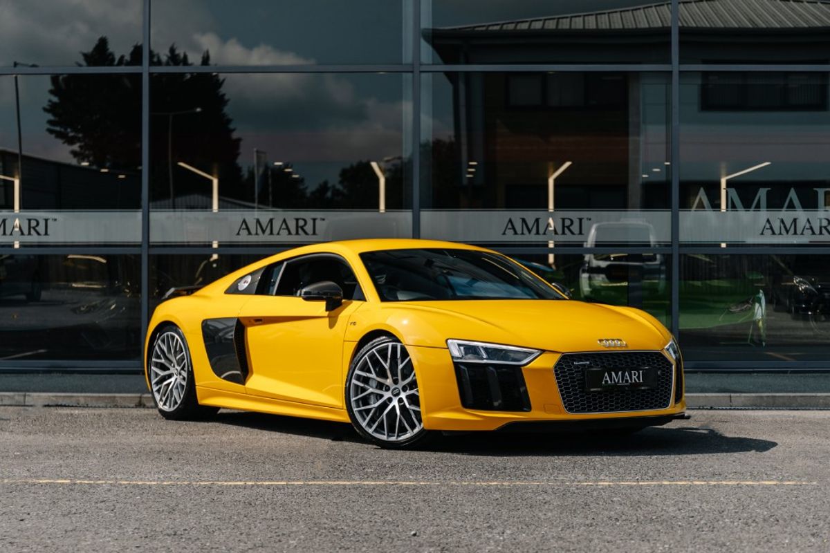 AUDI R8 COUPE 5.2 V10 PLUS QUATTRO 2DR SEMI AUTOMATIC