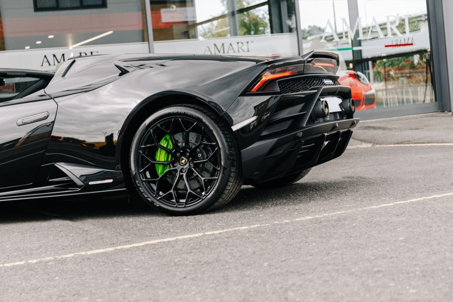 LAMBORGHINI HURACAN CONVERTIBLE 5.2 LP 640-4 EVO SPYDER 2DR SEMI AUTOMATIC