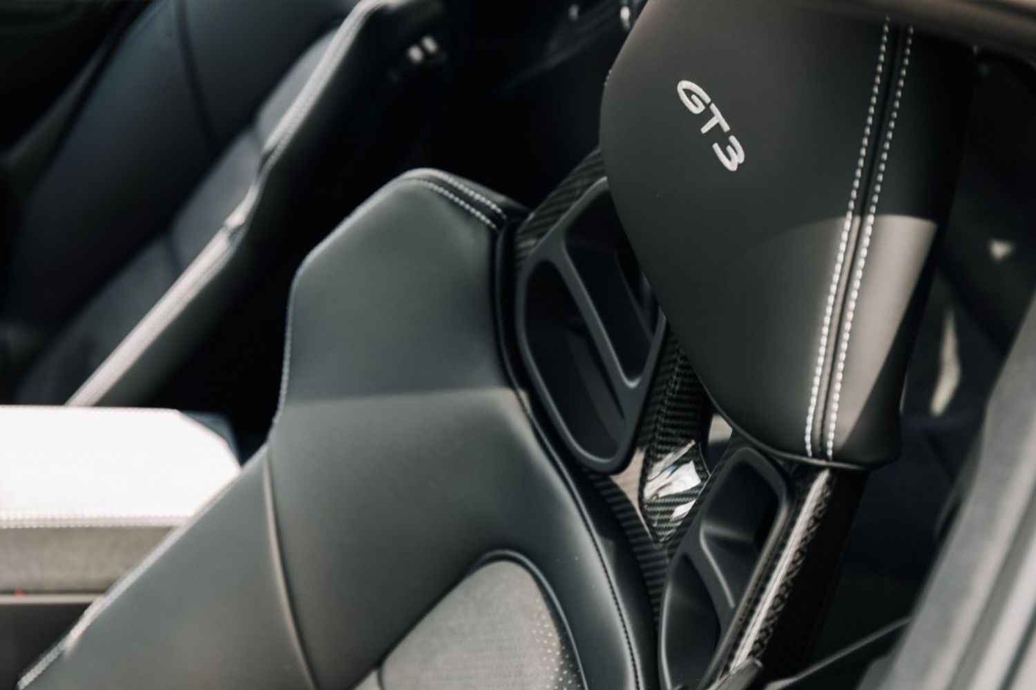 PORSCHE 911 GT3 COUPE 992 4.0 GT3 2DR