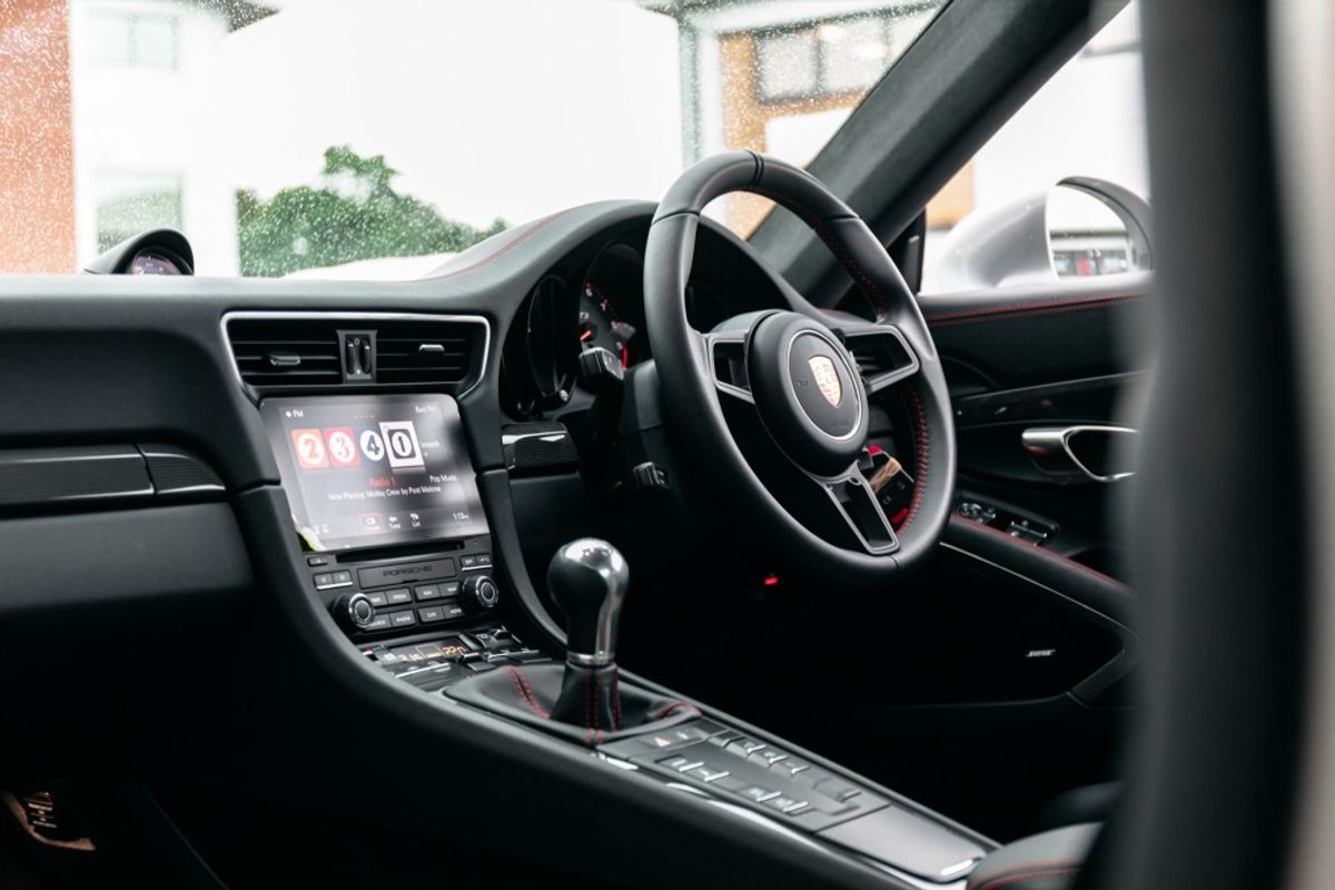 PORSCHE 911 COUPE 4.0 GT3 Touring 2DR