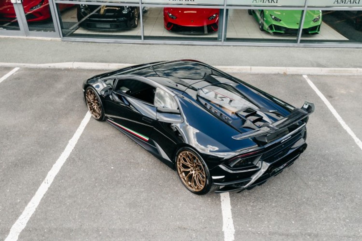 LAMBORGHINI HURACAN COUPE 5.2 LP 640-4 PERFORMANTE 2DR SEMI AUTOMATIC
