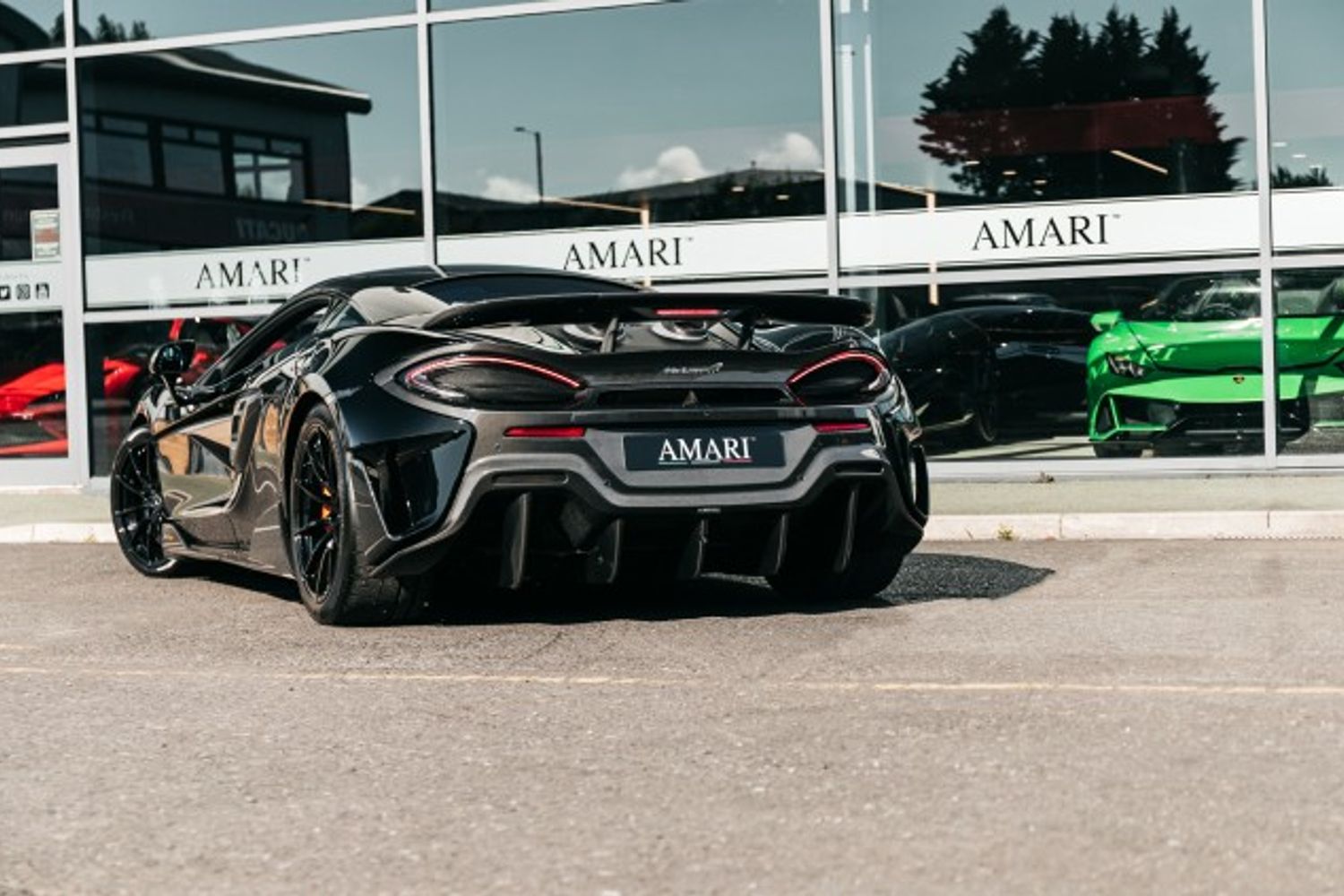 MCLAREN 600LT COUPE 3.8 V8 SSG 2DR SEMI AUTOMATIC