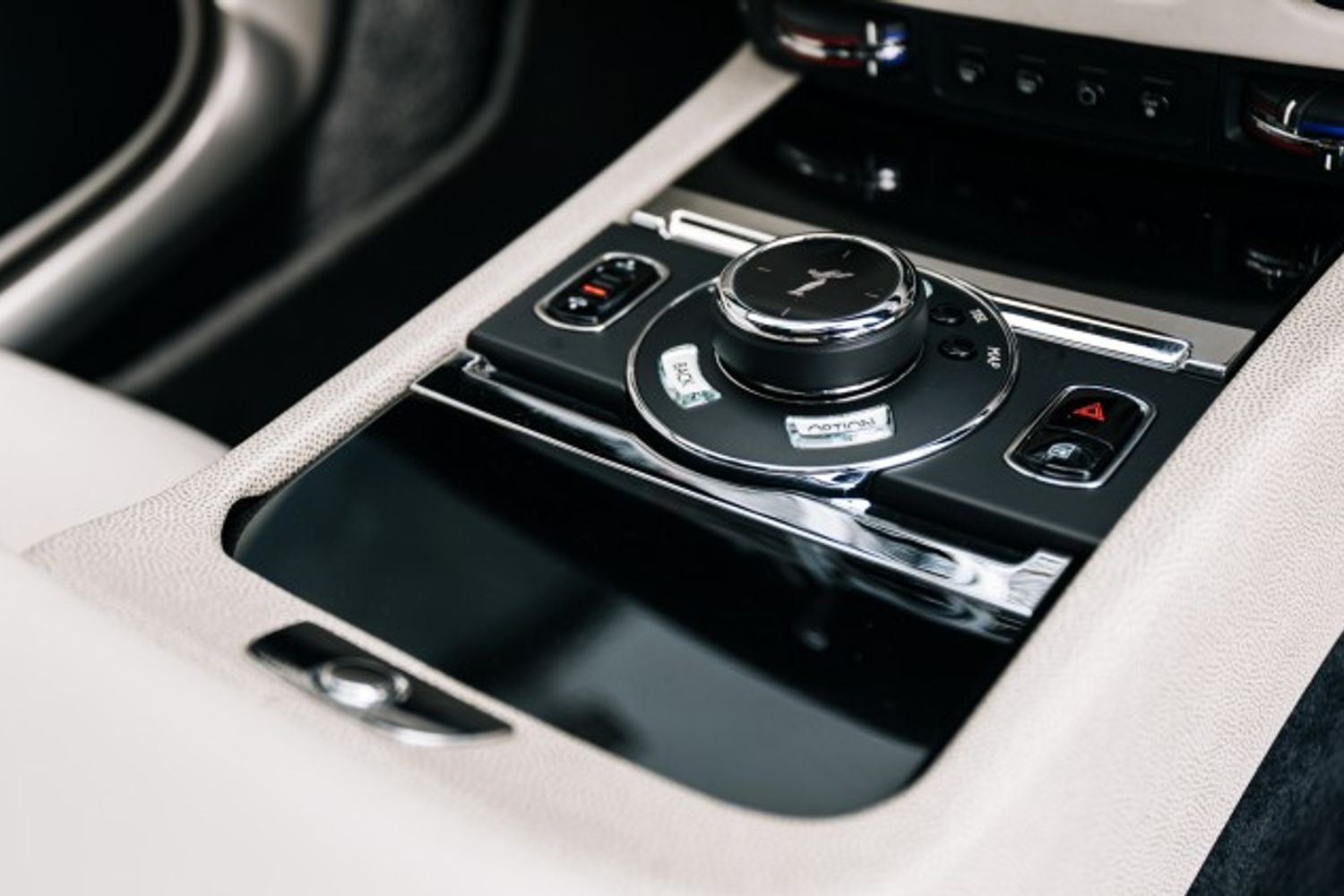 ROLLS-ROYCE Wraith Coupe 6.6 V12 2DR AUTOMATIC