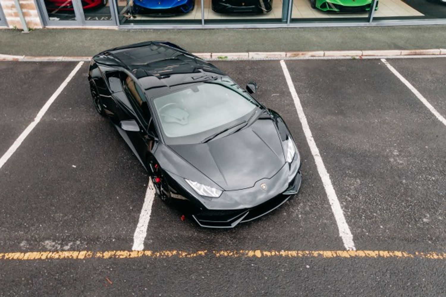 LAMBORGHINI HURACAN COUPE 5.2 LP 610-4 2DR SEMI AUTOMATIC