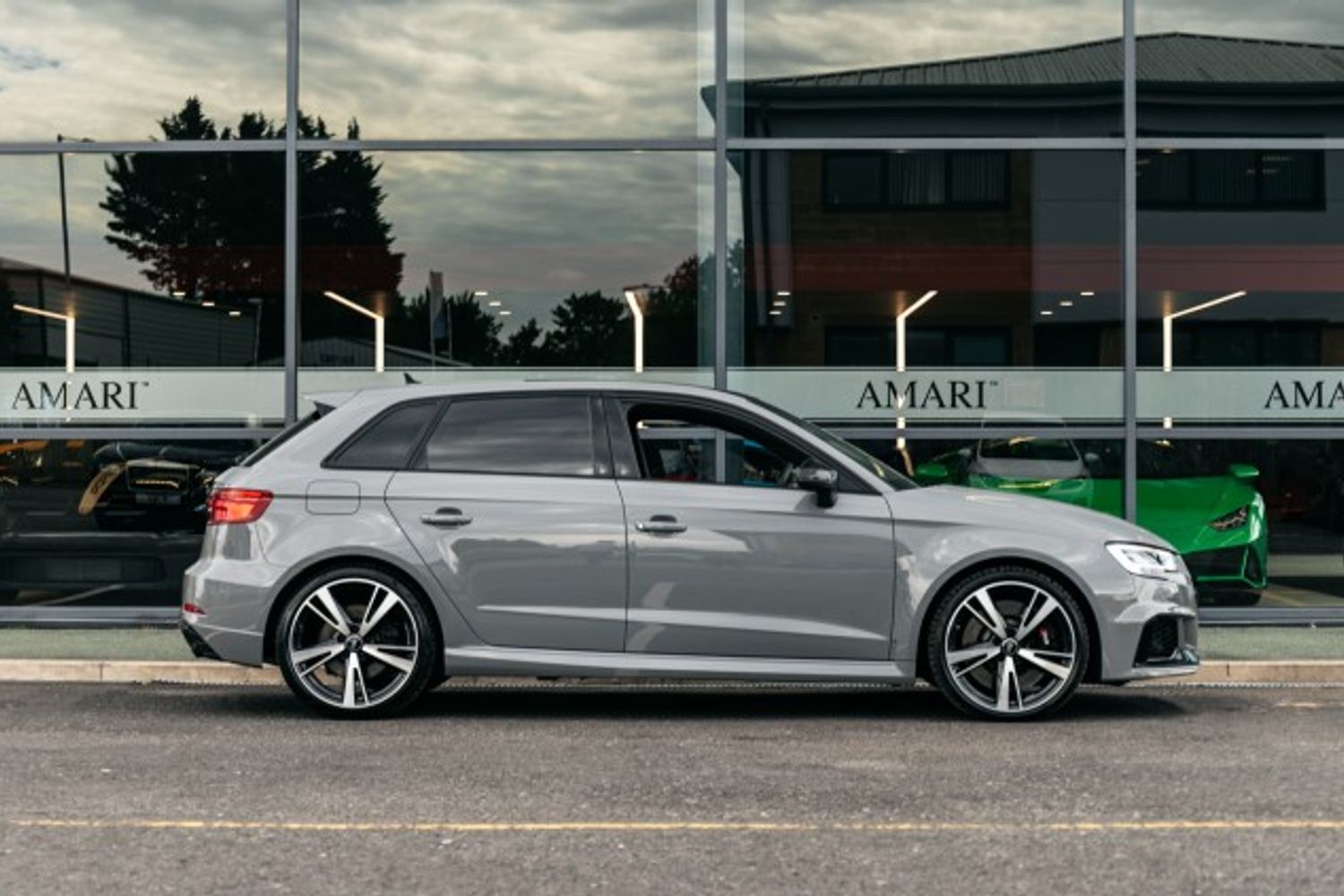 AUDI RS3 HATCHBACK 2.5 RS 3 TFSI QUATTRO AUDI SPORT EDITION 5DR SEMI AUTOMATIC