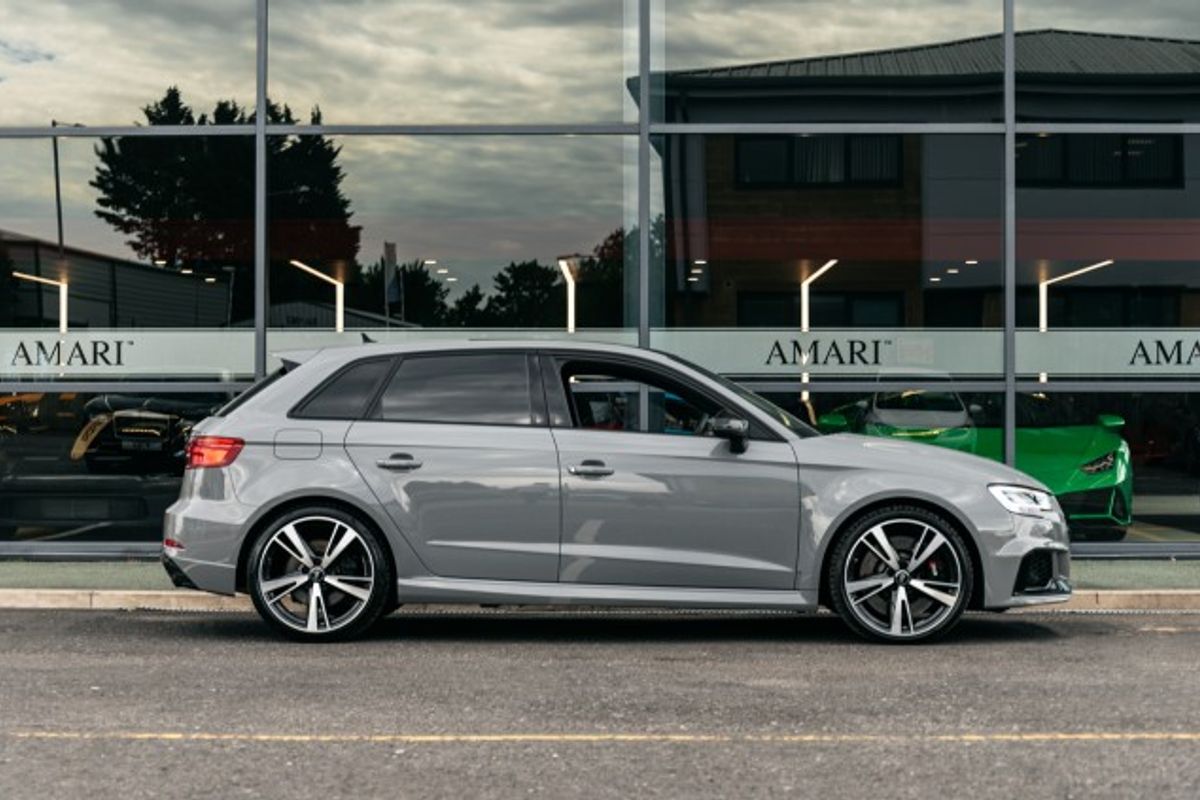 AUDI RS3 HATCHBACK 2.5 RS 3 TFSI QUATTRO AUDI SPORT EDITION 5DR SEMI AUTOMATIC