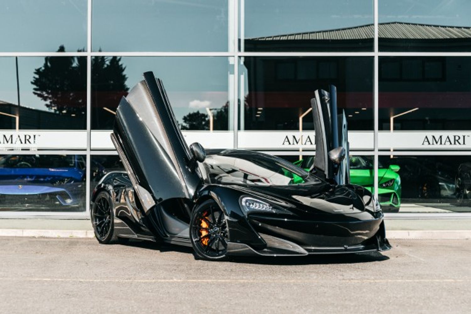 MCLAREN 600LT COUPE 3.8 V8 SSG 2DR SEMI AUTOMATIC