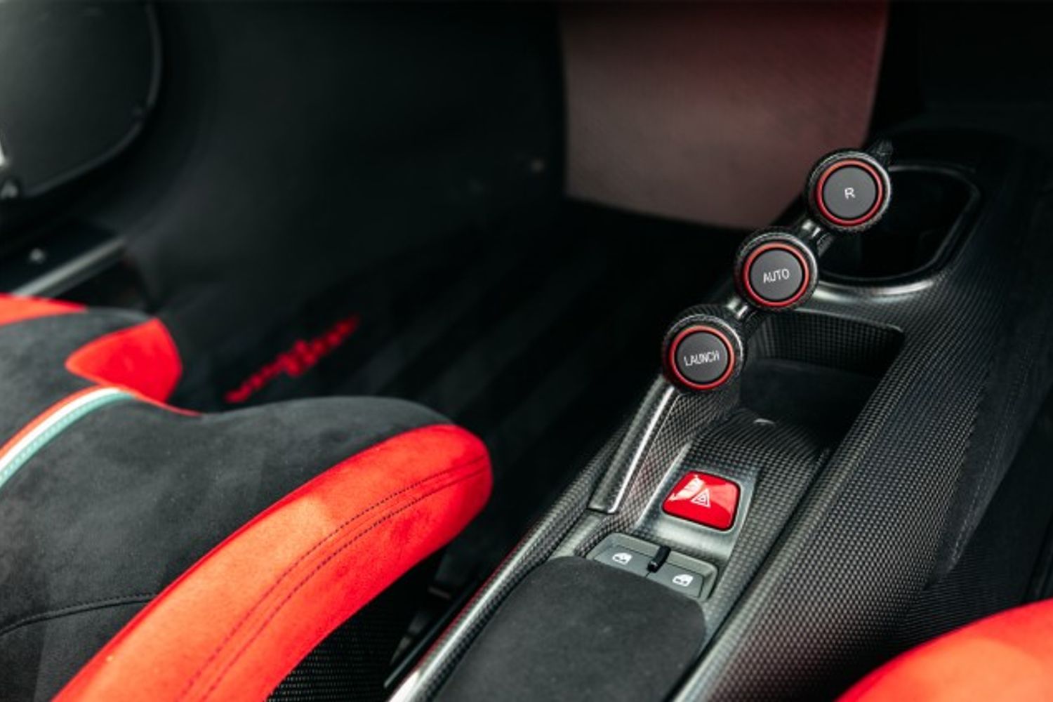 FERRARI 488 PISTA VS COUPE 3.9 VS 2DR SEMI AUTOMATIC