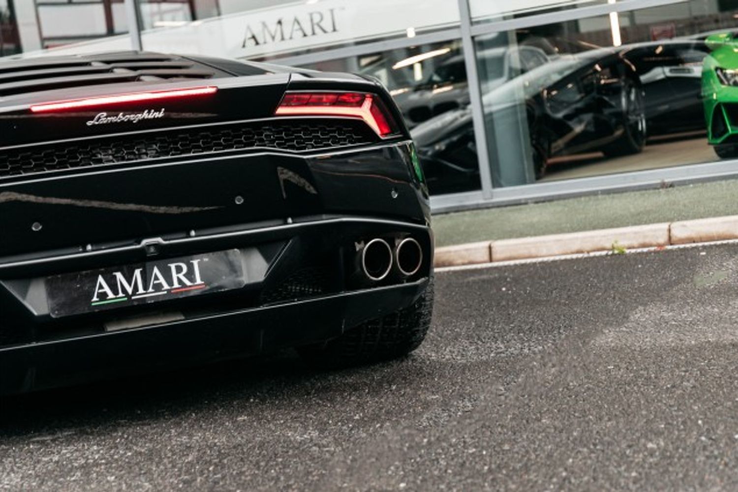 LAMBORGHINI HURACAN COUPE 5.2 LP 610-4 2DR SEMI AUTOMATIC
