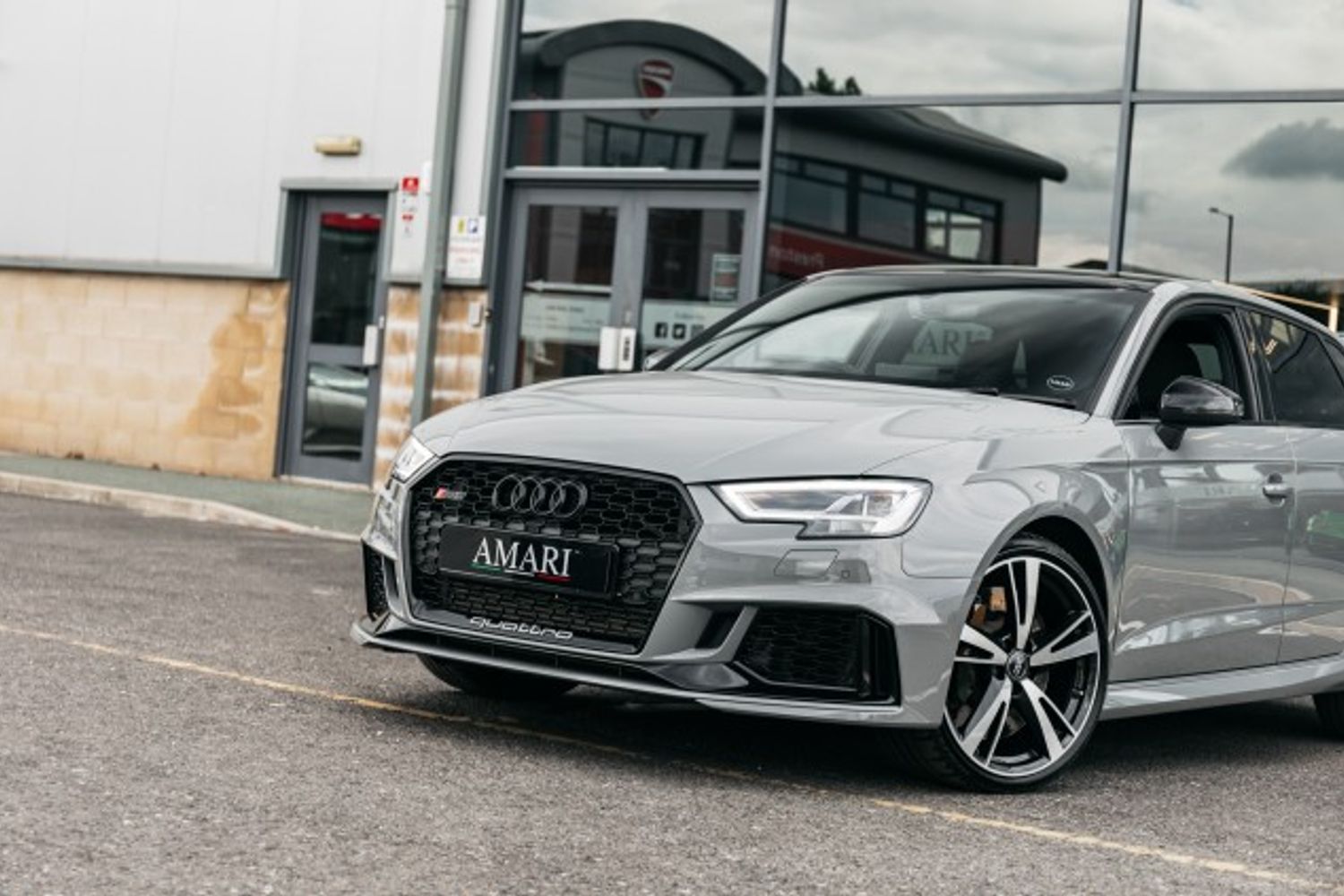 AUDI RS3 HATCHBACK 2.5 RS 3 TFSI QUATTRO AUDI SPORT EDITION 5DR SEMI AUTOMATIC