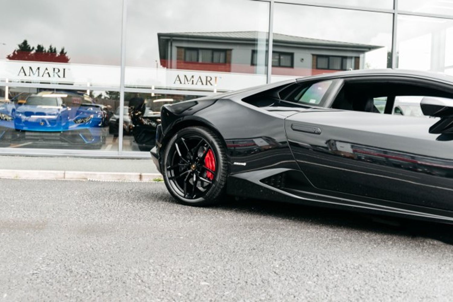 LAMBORGHINI HURACAN COUPE 5.2 LP 610-4 2DR SEMI AUTOMATIC