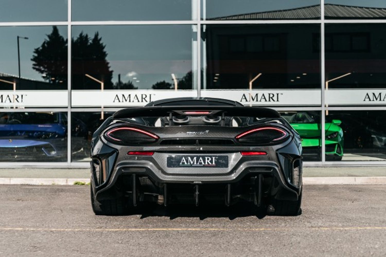 MCLAREN 600LT COUPE 3.8 V8 SSG 2DR SEMI AUTOMATIC