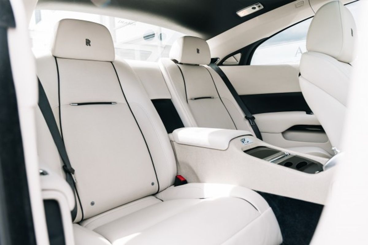ROLLS-ROYCE Wraith Coupe 6.6 V12 2DR AUTOMATIC