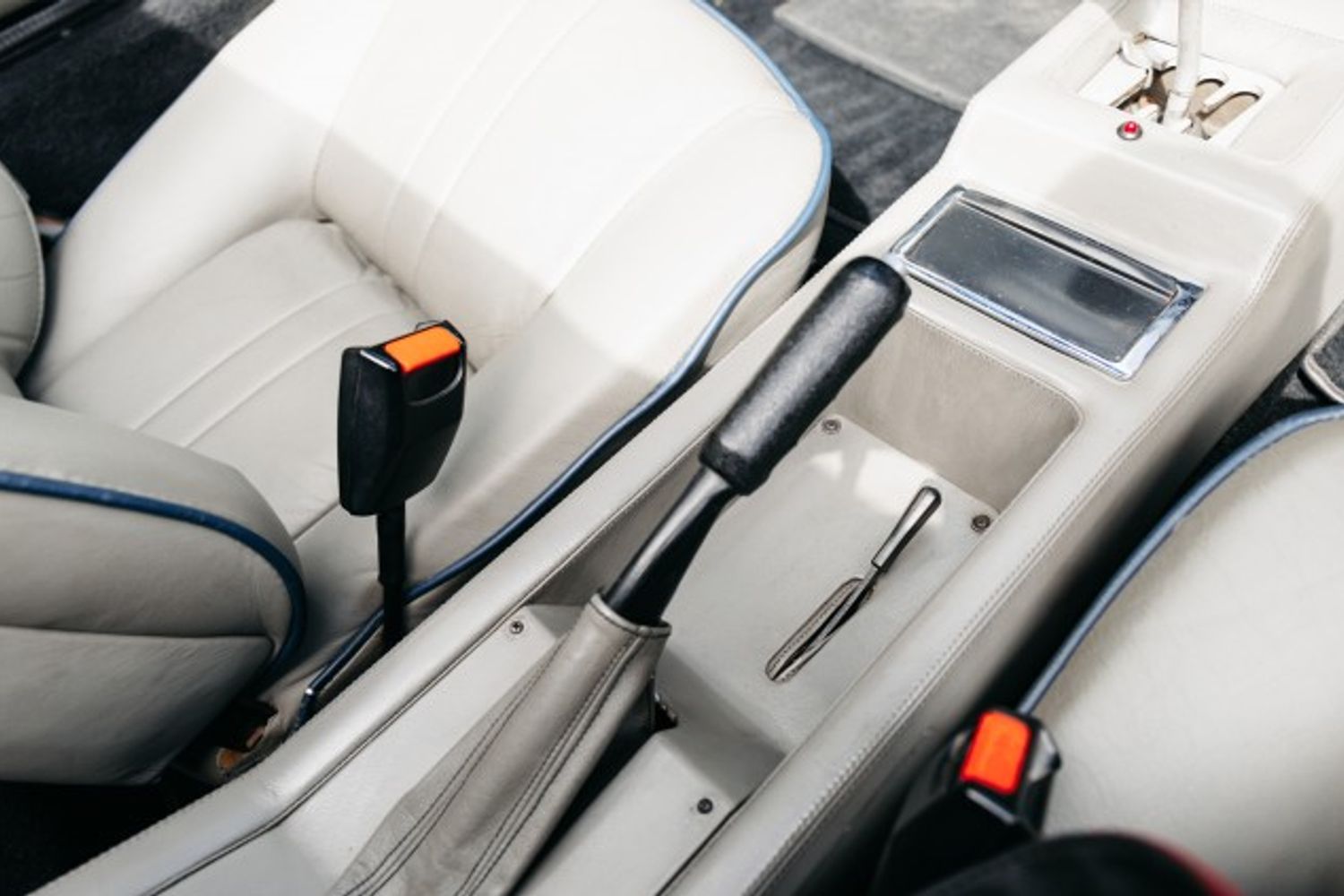 LAMBORGHINI Jalpa 3.5