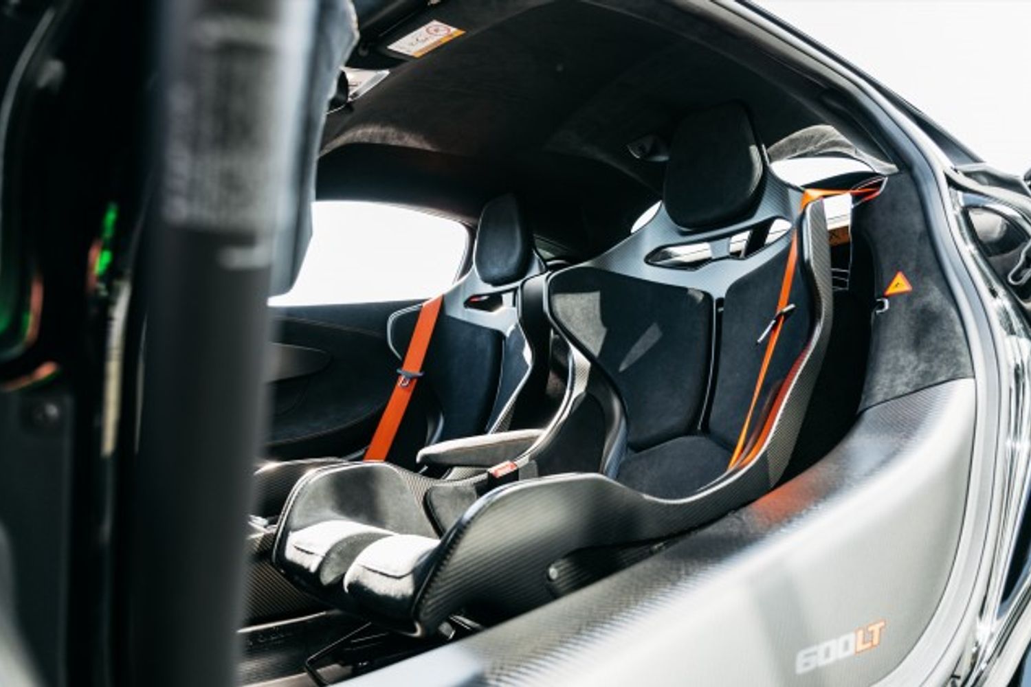 MCLAREN 600LT COUPE 3.8 V8 SSG 2DR SEMI AUTOMATIC