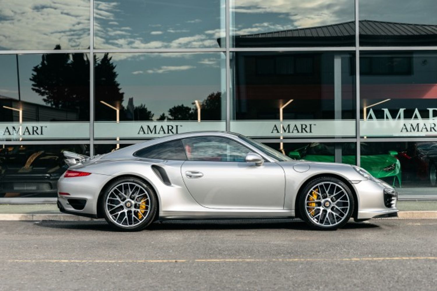 PORSCHE 911 COUPE 3.8 TURBO S PDK 2DR SEMI AUTOMATIC