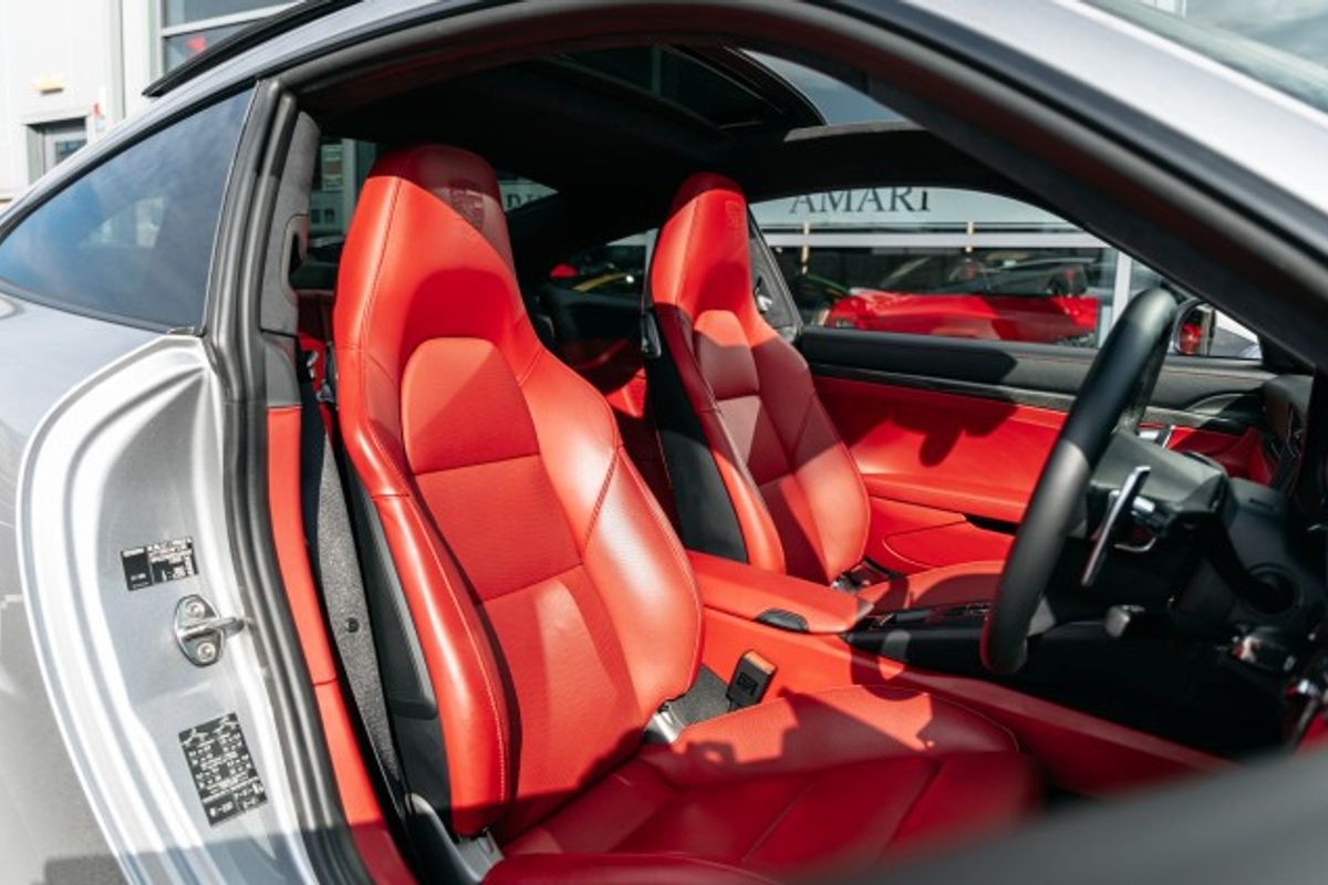 PORSCHE 911 COUPE 3.8 TURBO S PDK 2DR SEMI AUTOMATIC