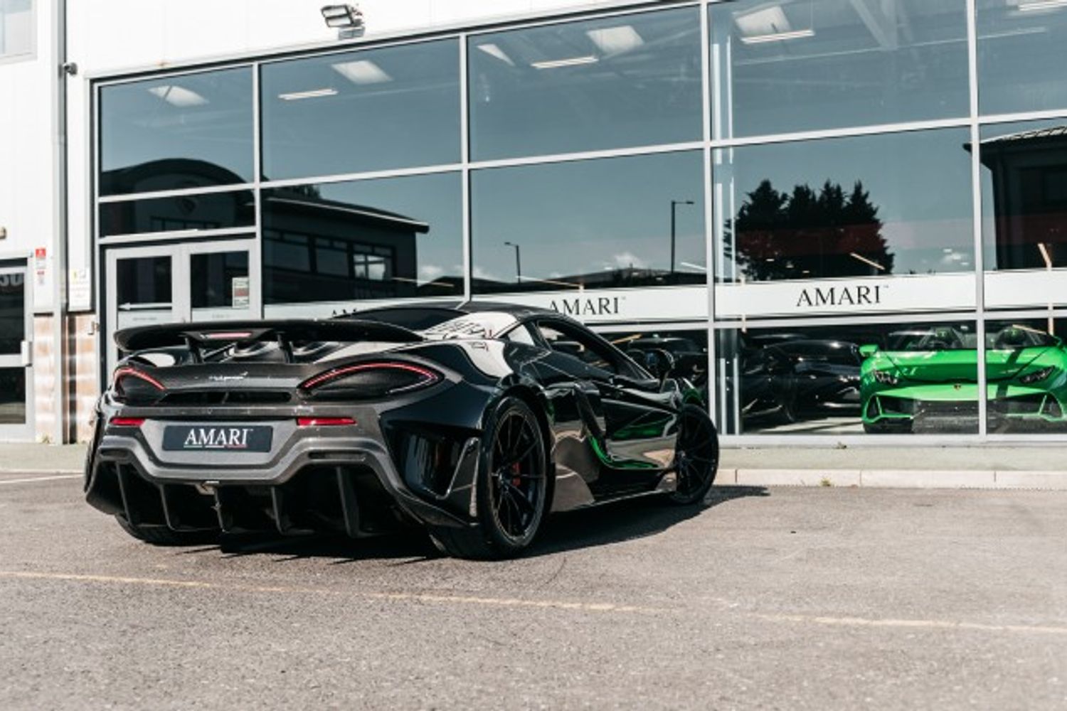 MCLAREN 600LT COUPE 3.8 V8 SSG 2DR SEMI AUTOMATIC