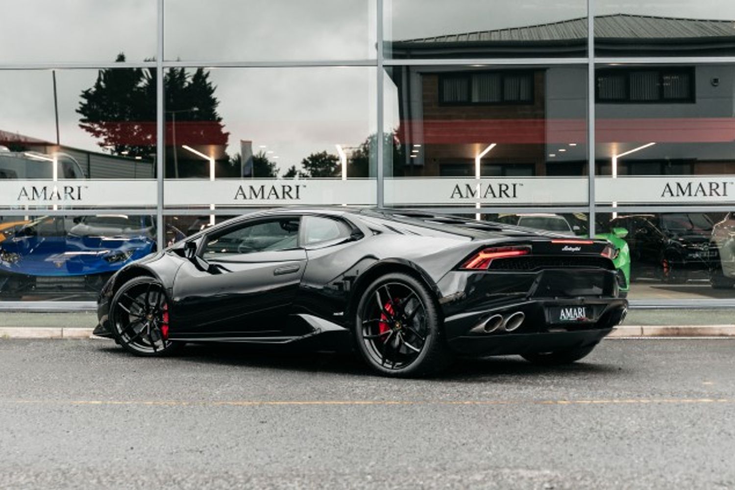 LAMBORGHINI HURACAN COUPE 5.2 LP 610-4 2DR SEMI AUTOMATIC