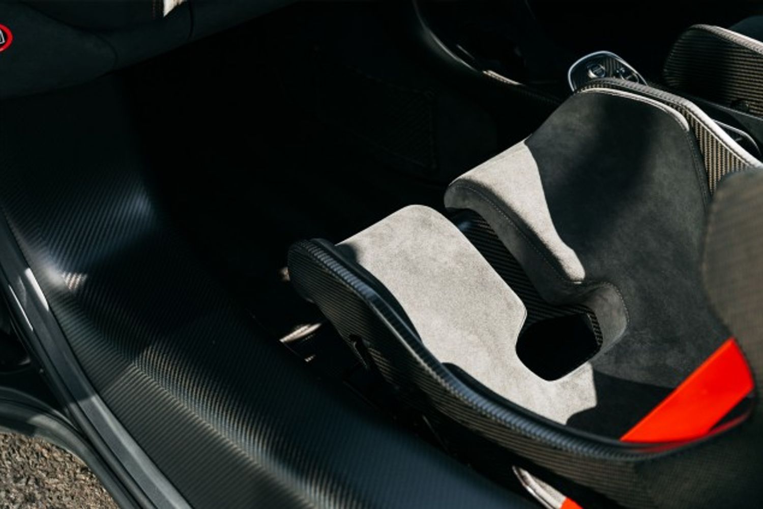 MCLAREN 600LT COUPE 3.8 V8 SSG 2DR SEMI AUTOMATIC