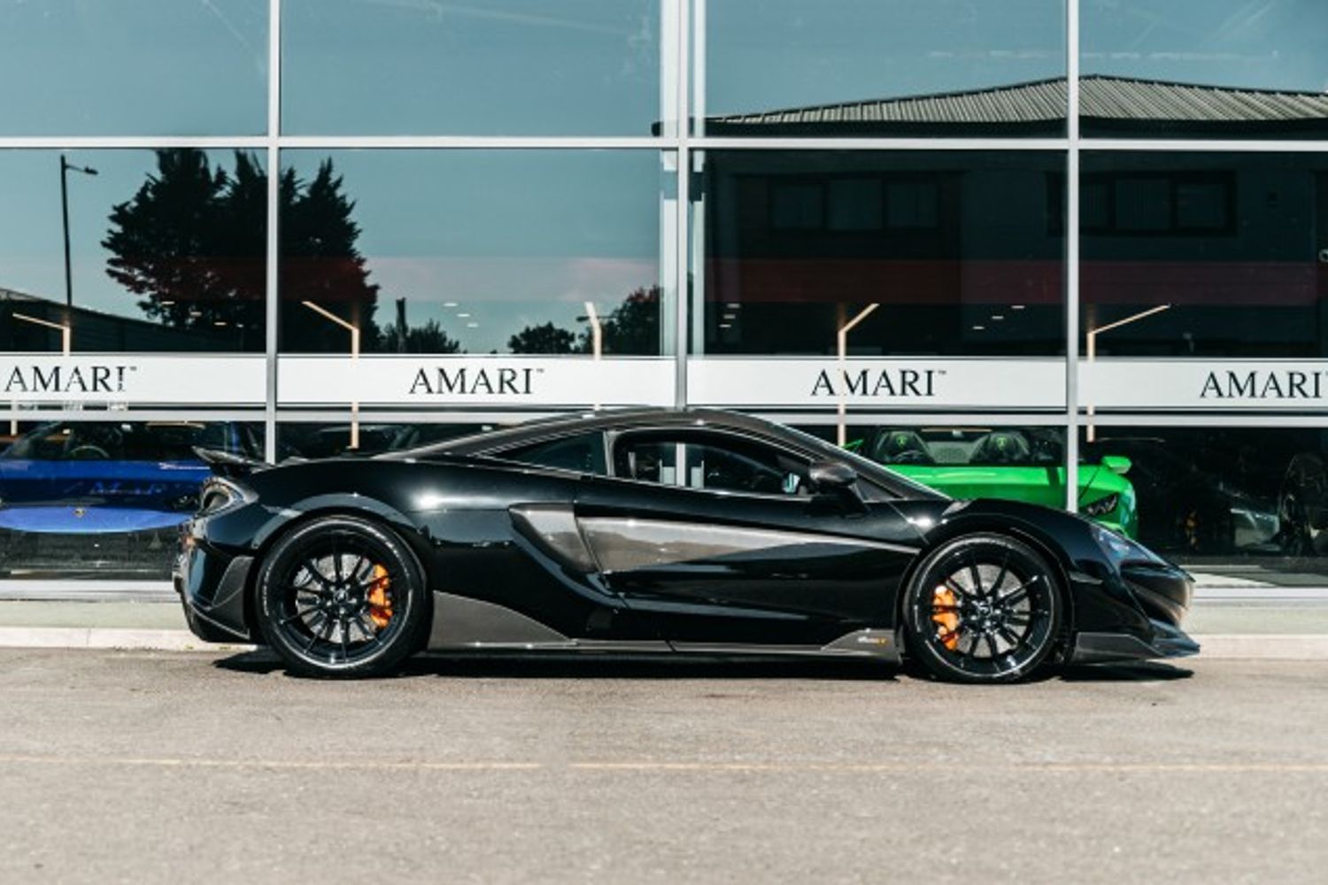 MCLAREN 600LT COUPE 3.8 V8 SSG 2DR SEMI AUTOMATIC