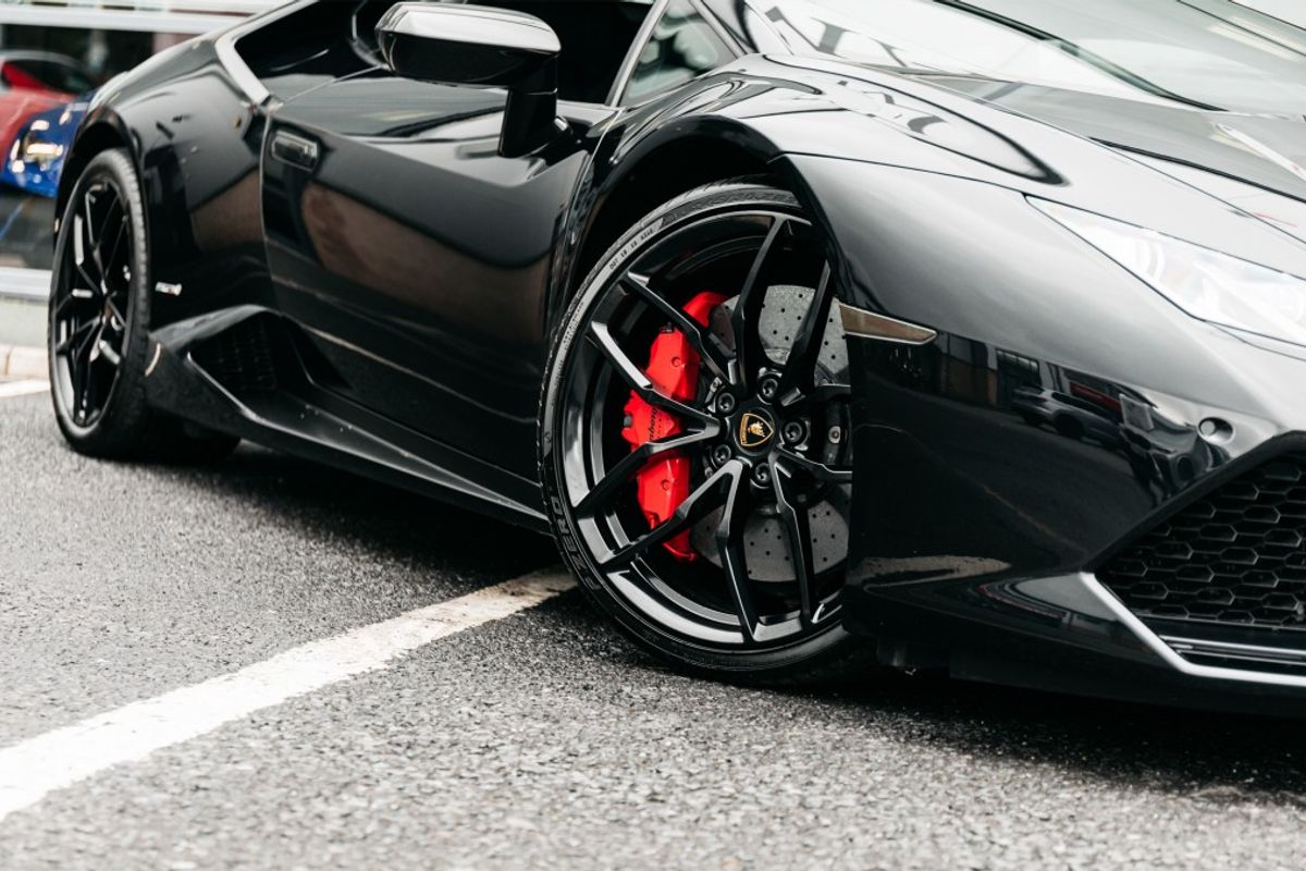 LAMBORGHINI HURACAN COUPE 5.2 LP 610-4 2DR SEMI AUTOMATIC