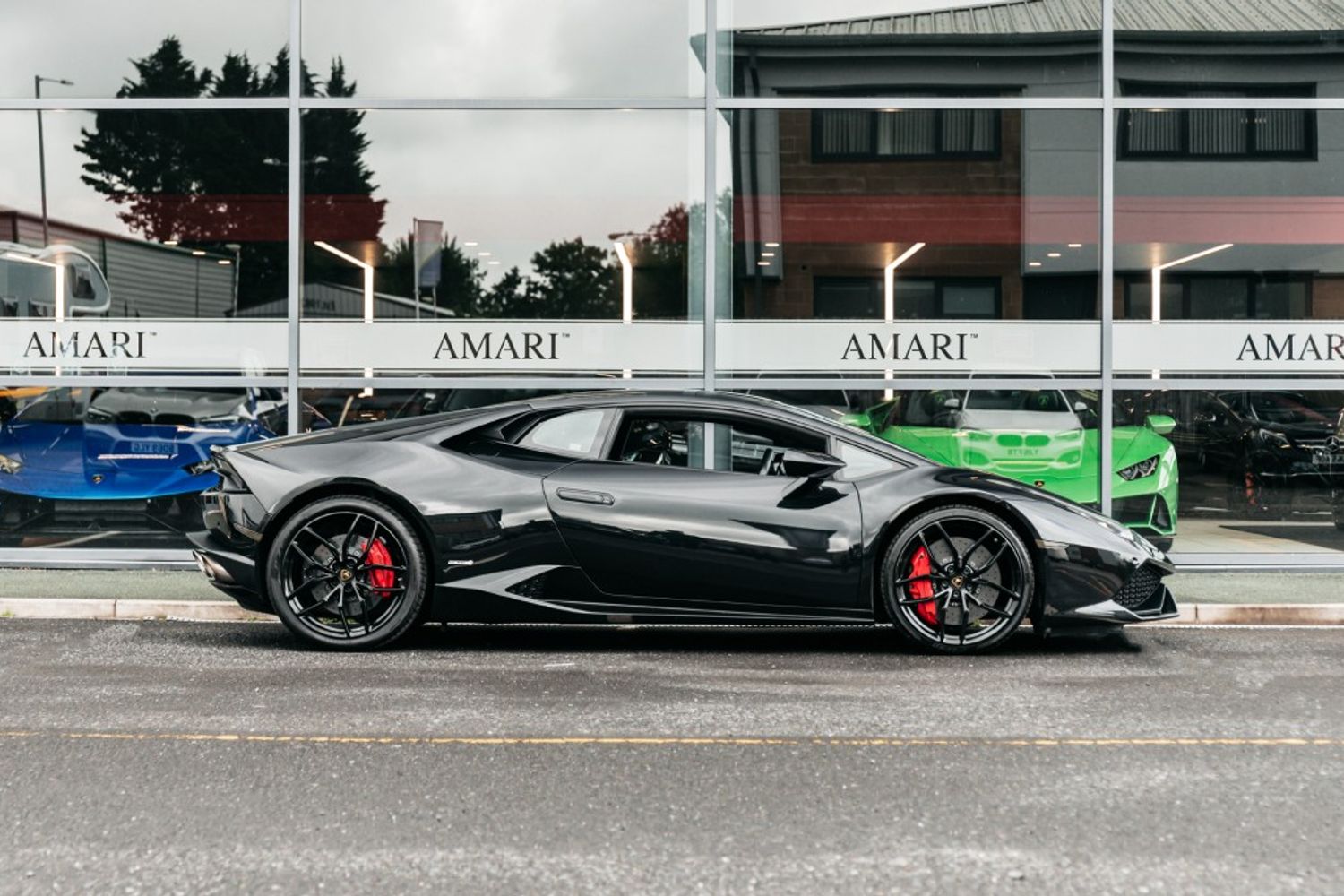 LAMBORGHINI HURACAN COUPE 5.2 LP 610-4 2DR SEMI AUTOMATIC