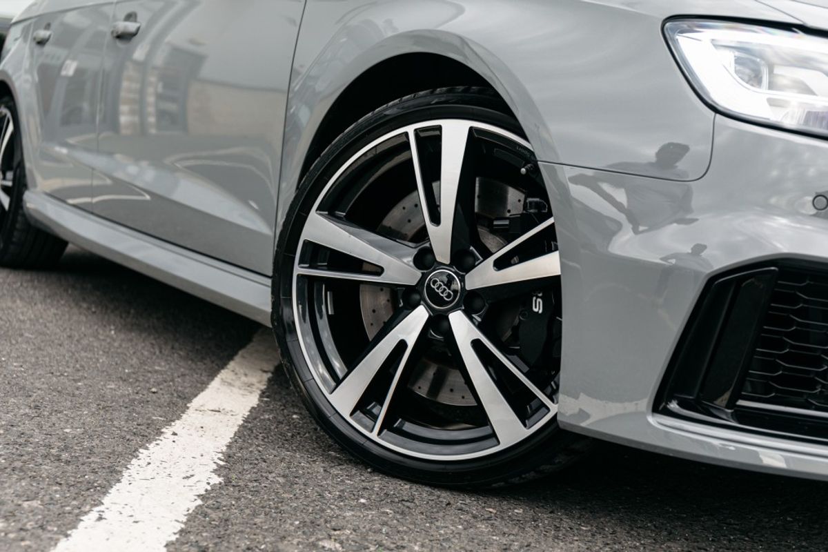 AUDI RS3 HATCHBACK 2.5 RS 3 TFSI QUATTRO AUDI SPORT EDITION 5DR SEMI AUTOMATIC