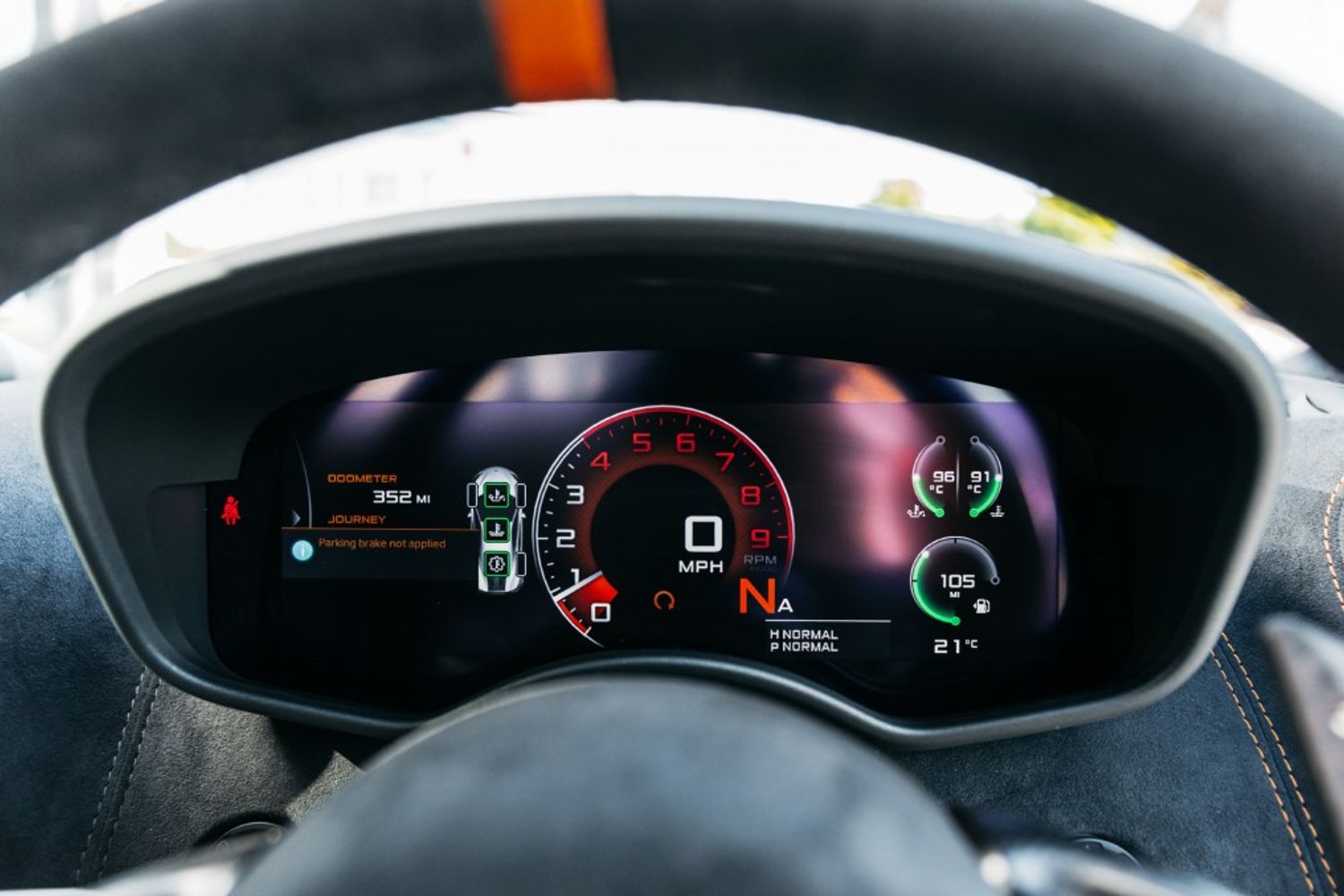 MCLAREN 600LT COUPE 3.8 V8 SSG 2DR SEMI AUTOMATIC