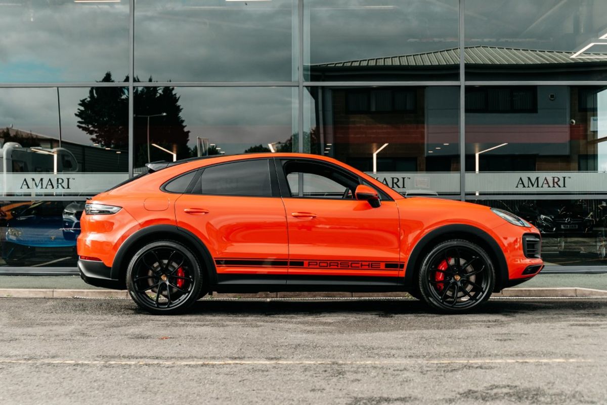 PORSCHE CAYENNE COUPE 4.0 GTS TIPTRONIC 4DR AUTOMATIC