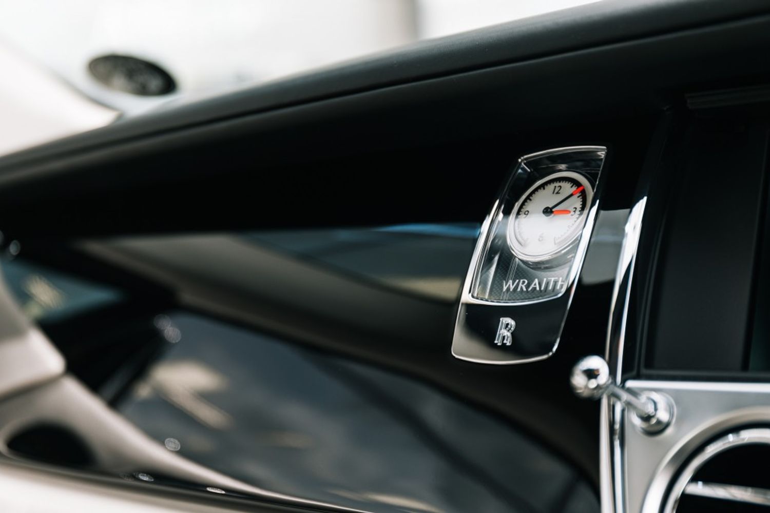 ROLLS-ROYCE Wraith Coupe 6.6 V12 2DR AUTOMATIC