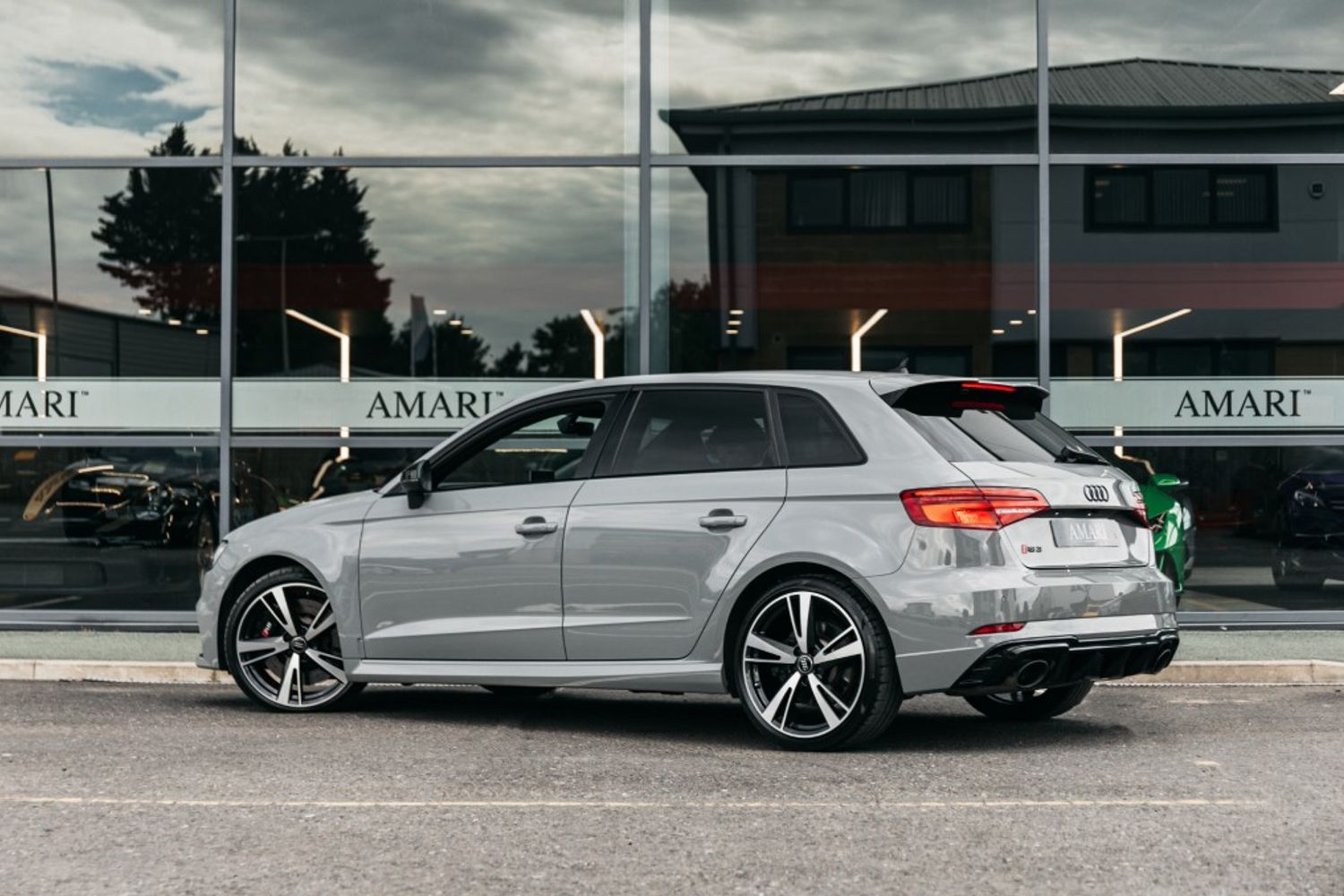 AUDI RS3 HATCHBACK 2.5 RS 3 TFSI QUATTRO AUDI SPORT EDITION 5DR SEMI AUTOMATIC