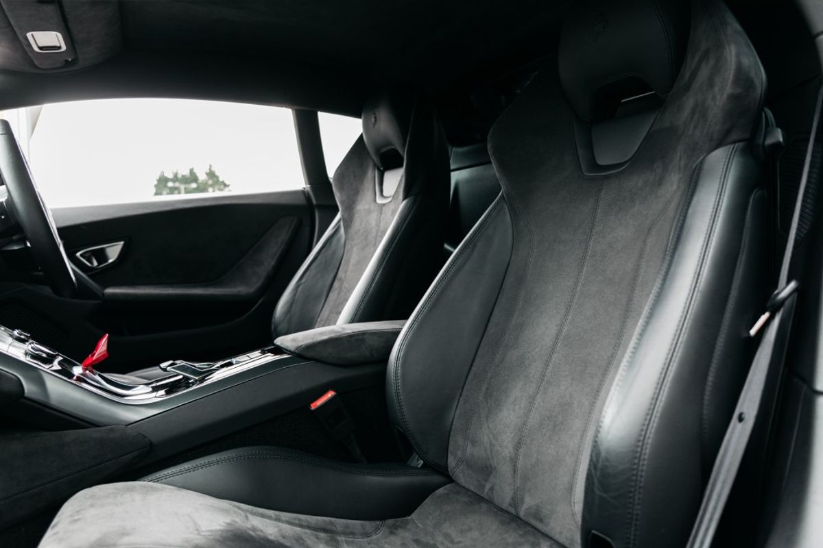 LAMBORGHINI HURACAN COUPE 5.2 LP 610-4 2DR SEMI AUTOMATIC