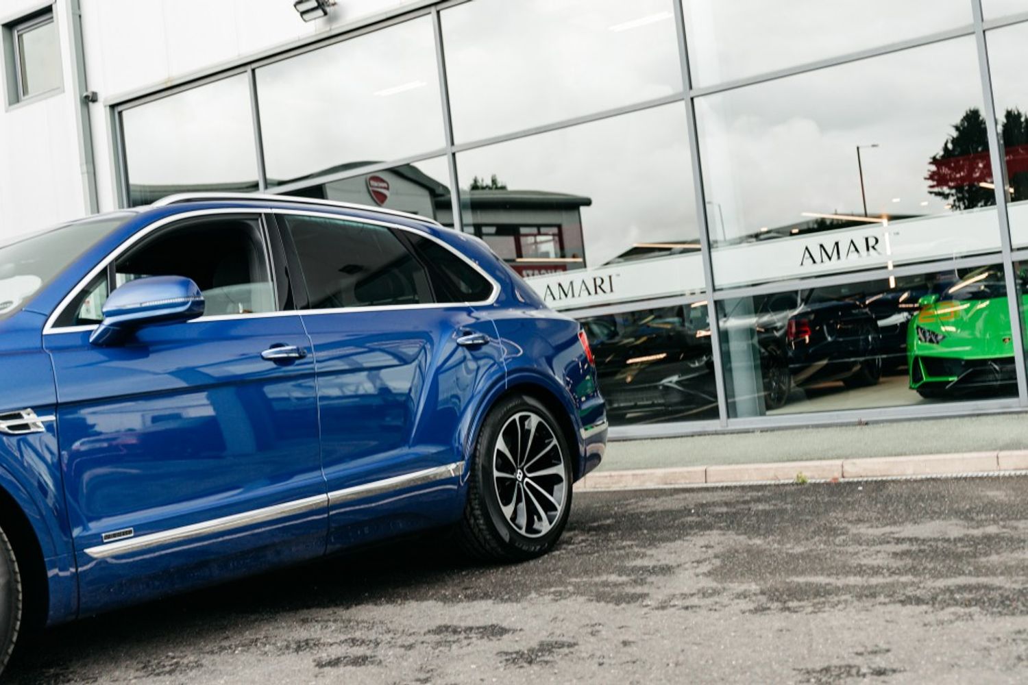 BENTLEY BENTAYGA DIESEL ESTATE 4.0 V8 D 5DR AUTOMATIC