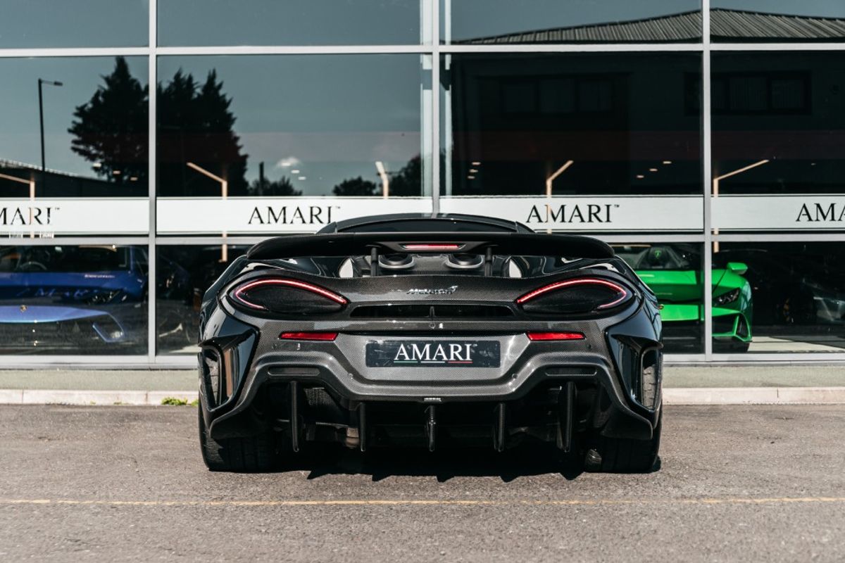 MCLAREN 600LT COUPE 3.8 V8 SSG 2DR SEMI AUTOMATIC
