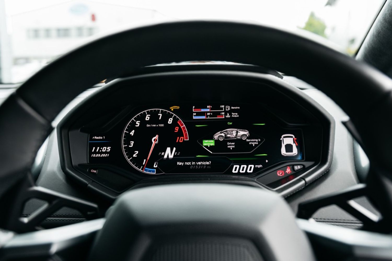 LAMBORGHINI HURACAN COUPE 5.2 LP 610-4 2DR SEMI AUTOMATIC