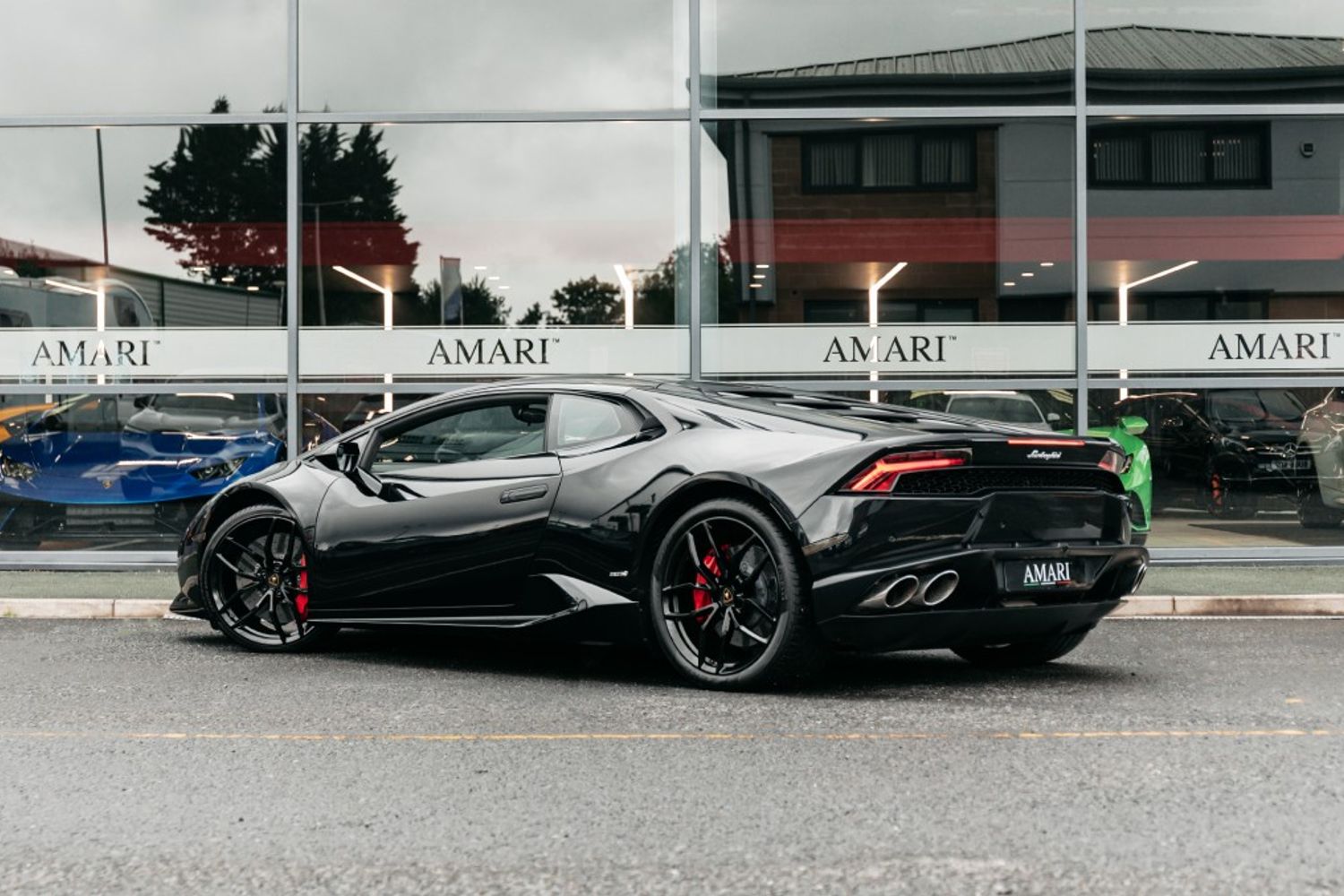 LAMBORGHINI HURACAN COUPE 5.2 LP 610-4 2DR SEMI AUTOMATIC