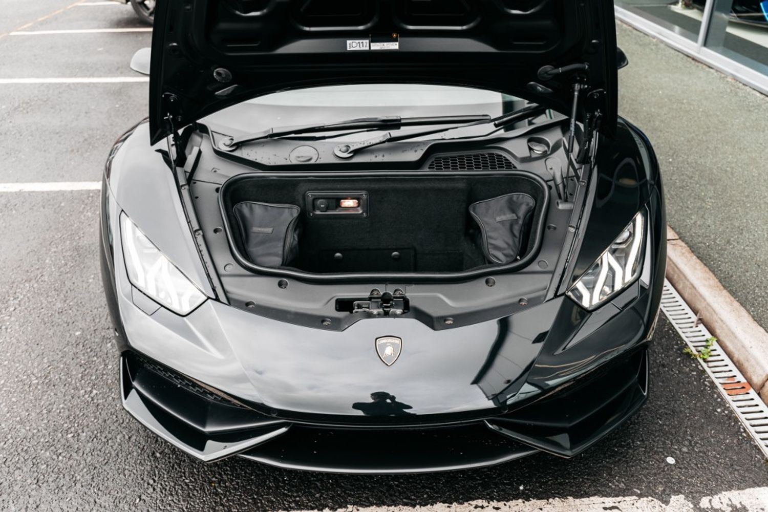 LAMBORGHINI HURACAN COUPE 5.2 LP 610-4 2DR SEMI AUTOMATIC