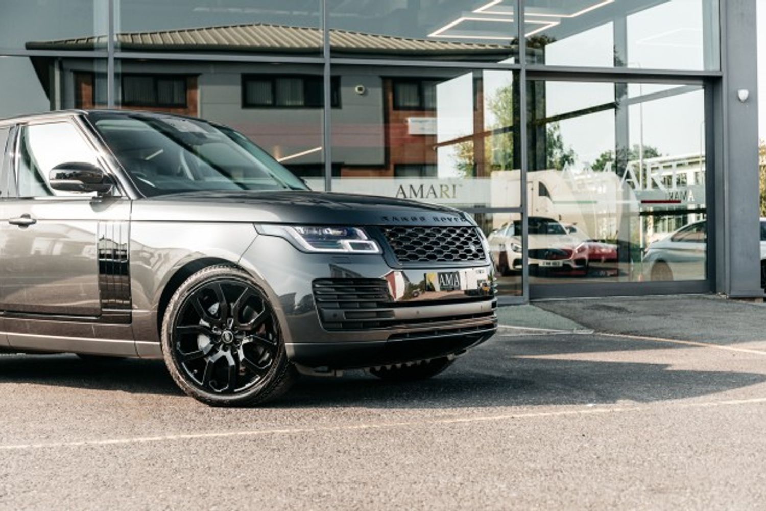 LAND ROVER RANGE ROVER DIESEL ESTATE 3.0 SDV6 VOGUE 5DR AUTOMATIC