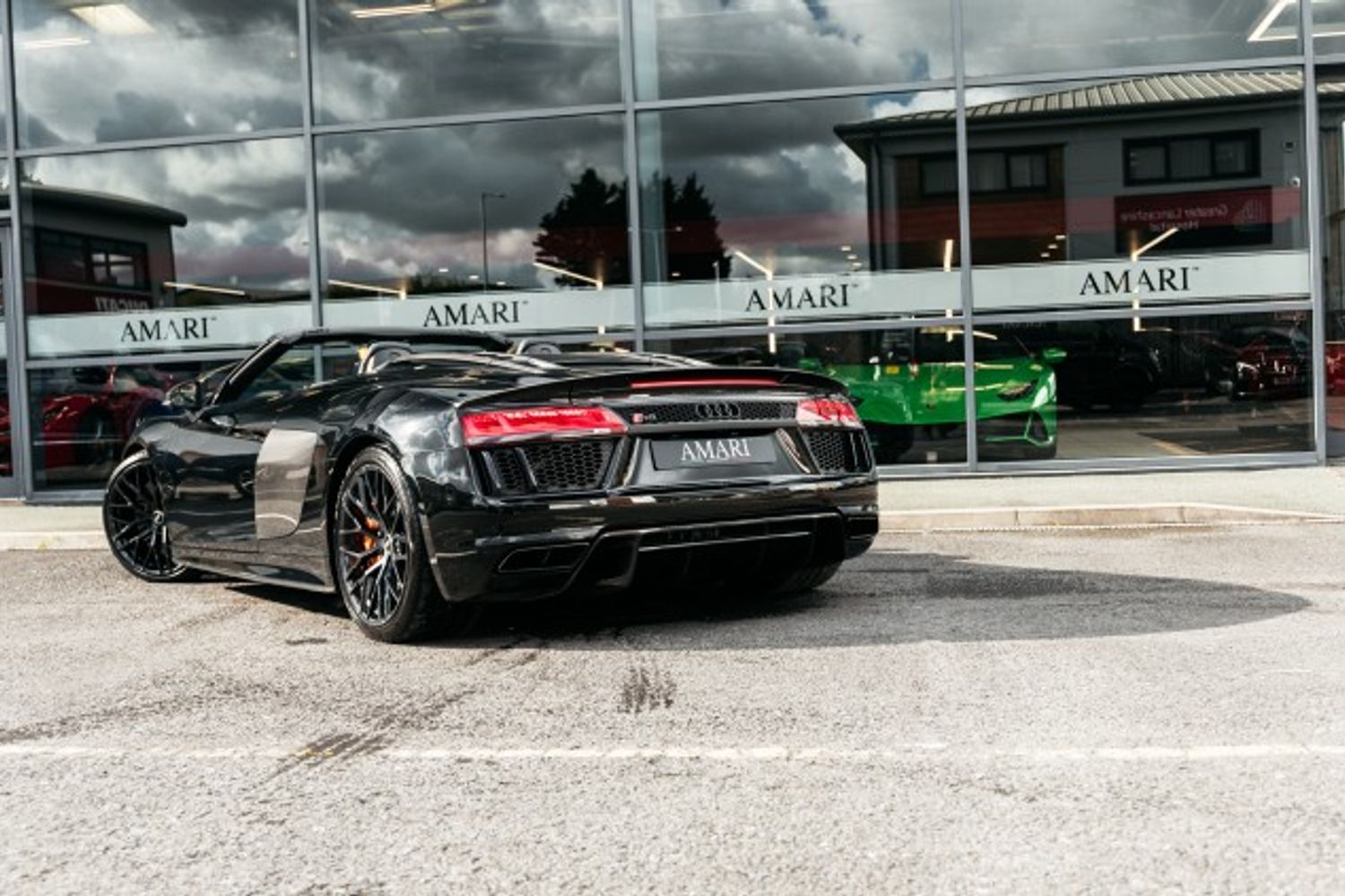 AUDI R8 CONVERTIBLE 5.2 V10 PLUS QUATTRO 2DR SEMI AUTOMATIC