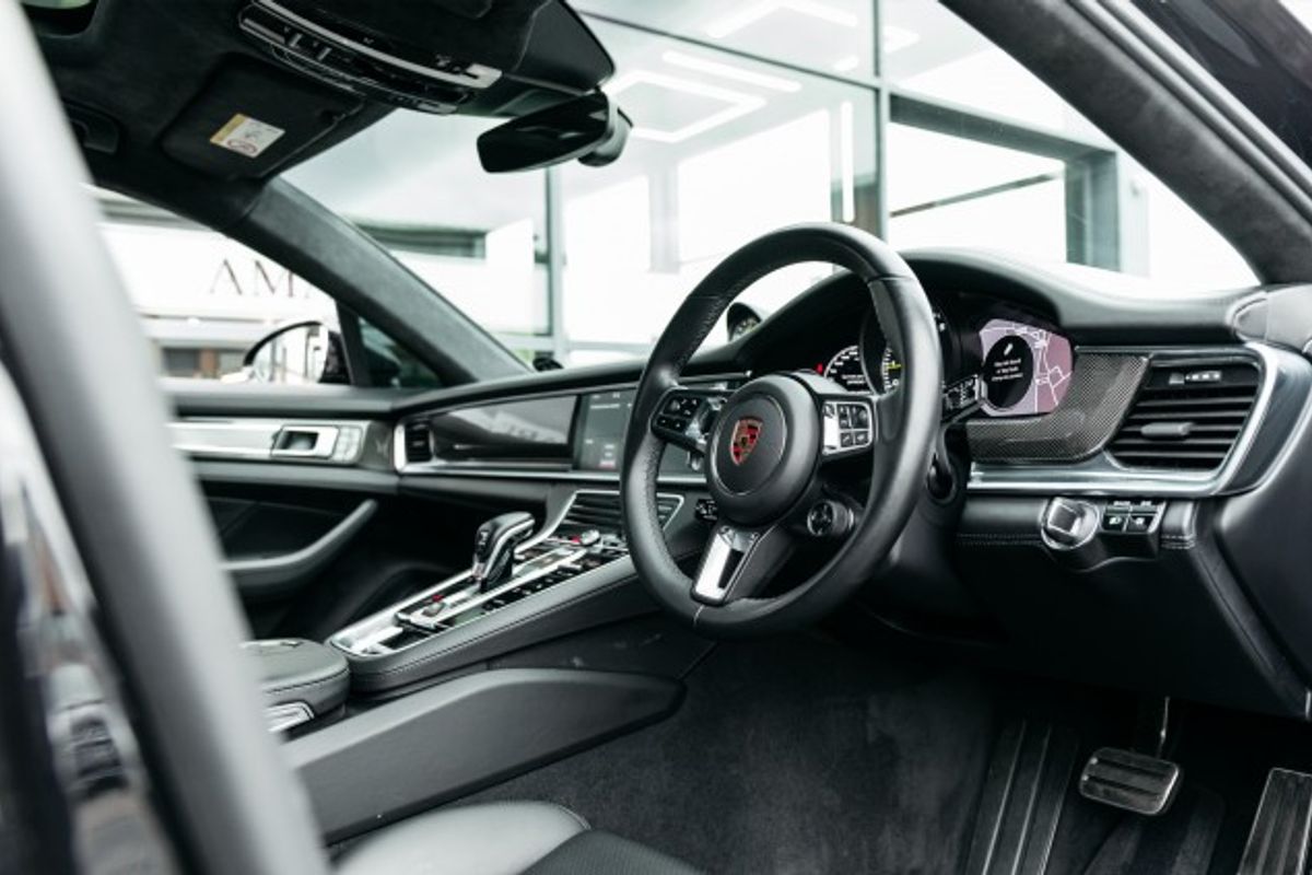 PORSCHE PANAMERA HYBRID ELECTRIC ESTATE 4.0 TURBO S SPORT TURISMO PDK 5DR SEMI AUTOMATIC
