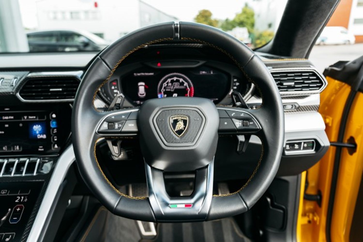 LAMBORGHINI URUS V8 ESTATE 4.0 V8 5DR AUTOMATIC