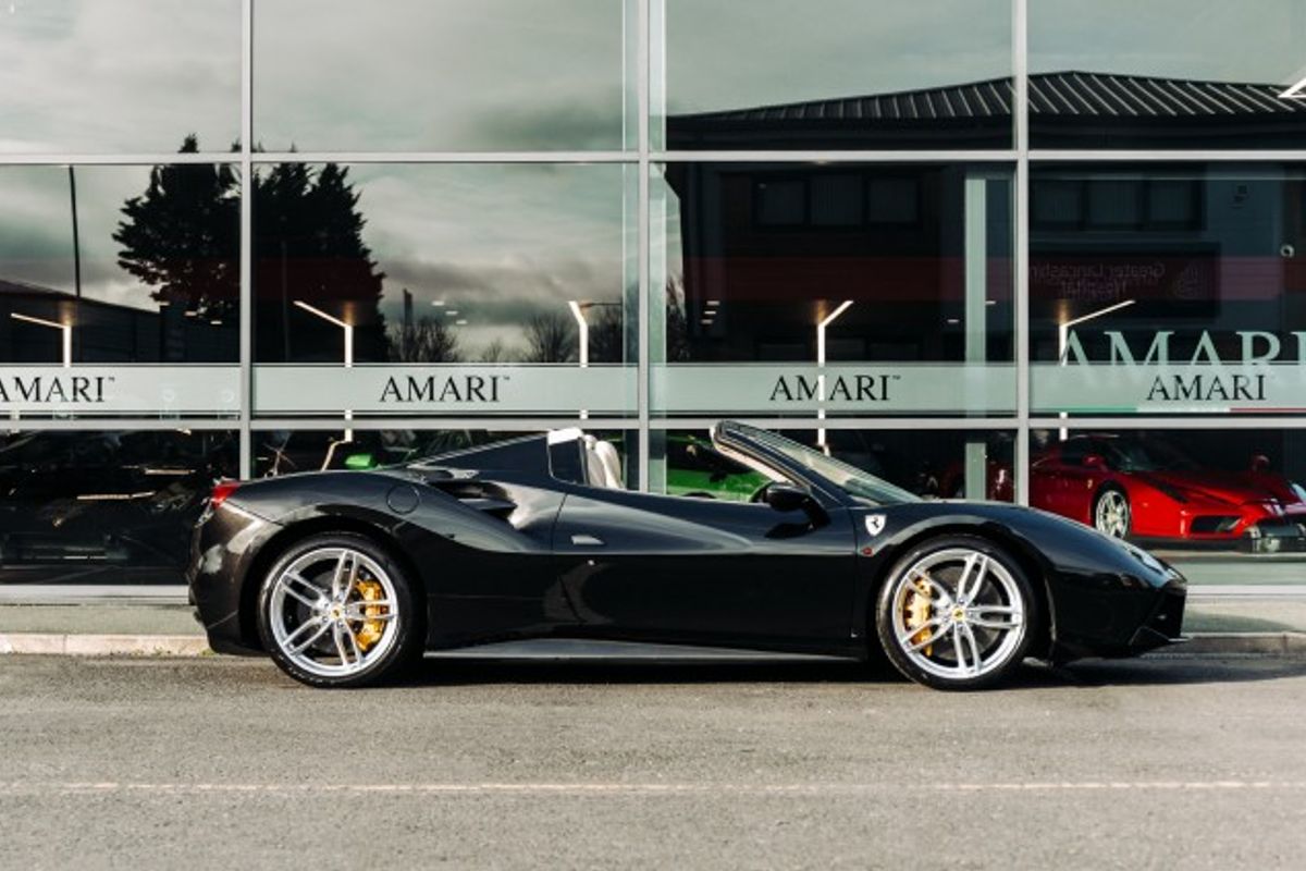 FERRARI 488 SPIDER CONVERTIBLE 3.9 SPIDER 2DR SEMI AUTOMATIC