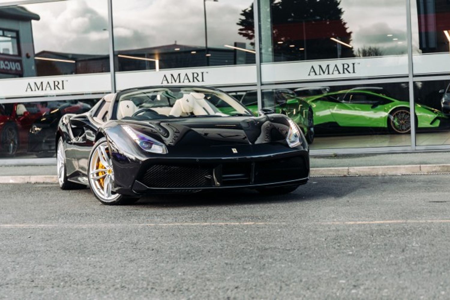 FERRARI 488 SPIDER CONVERTIBLE 3.9 SPIDER 2DR SEMI AUTOMATIC