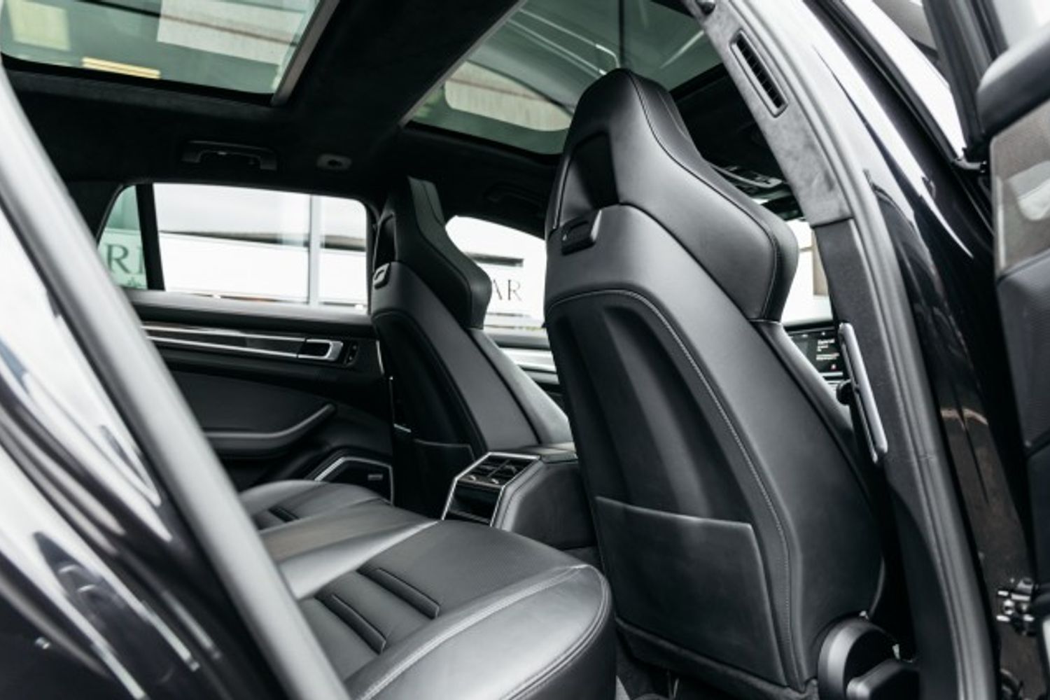 PORSCHE PANAMERA HYBRID ELECTRIC ESTATE 4.0 TURBO S SPORT TURISMO PDK 5DR SEMI AUTOMATIC