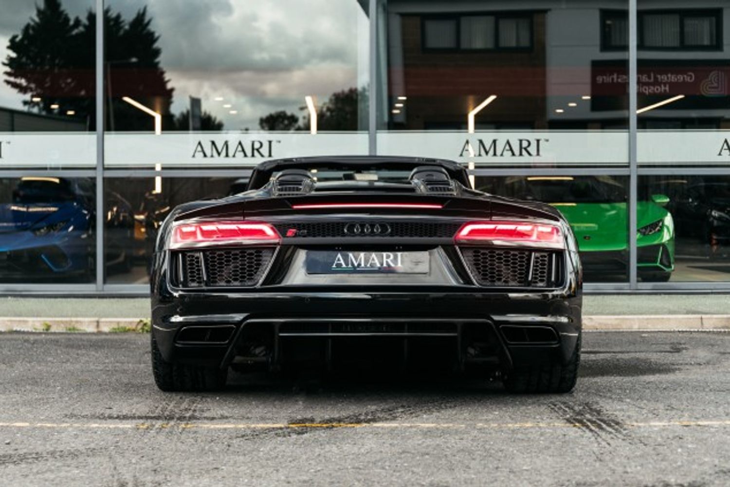 AUDI R8 CONVERTIBLE 5.2 V10 PLUS QUATTRO 2DR SEMI AUTOMATIC