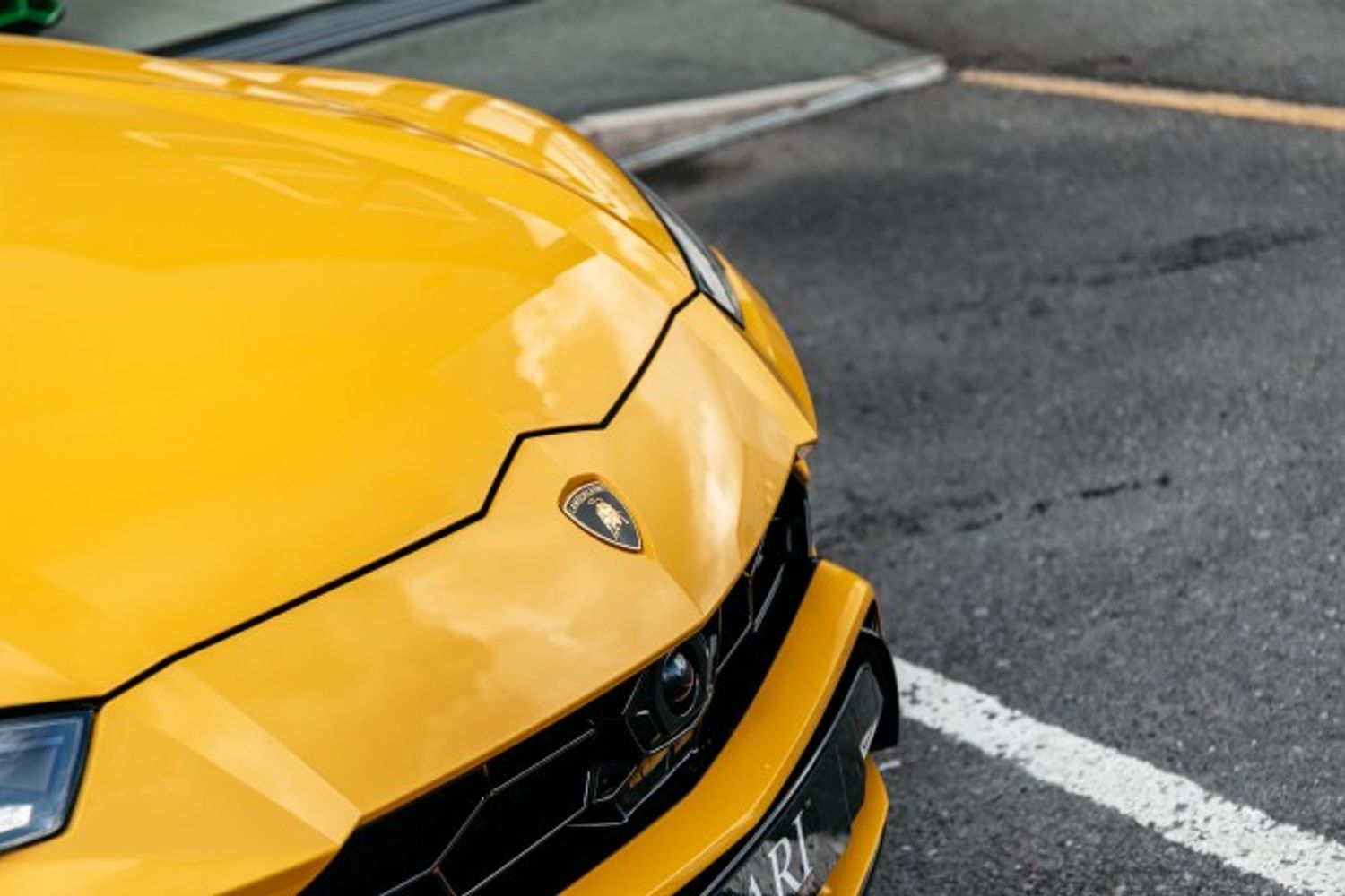 LAMBORGHINI URUS V8 ESTATE 4.0 V8 5DR AUTOMATIC