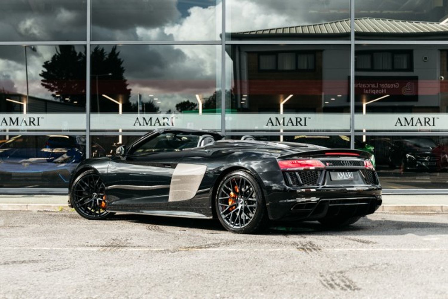 AUDI R8 CONVERTIBLE 5.2 V10 PLUS QUATTRO 2DR SEMI AUTOMATIC