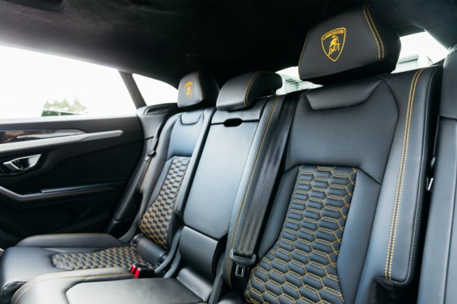 LAMBORGHINI URUS V8 ESTATE 4.0 V8 5DR AUTOMATIC