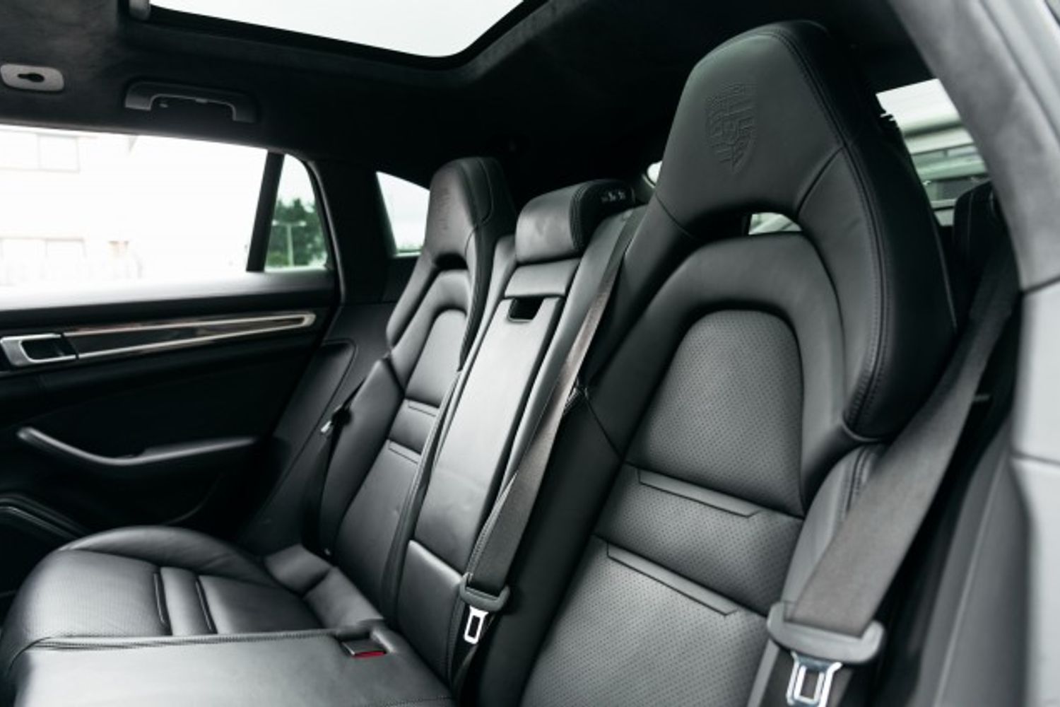 PORSCHE PANAMERA HYBRID ELECTRIC ESTATE 4.0 TURBO S SPORT TURISMO PDK 5DR SEMI AUTOMATIC